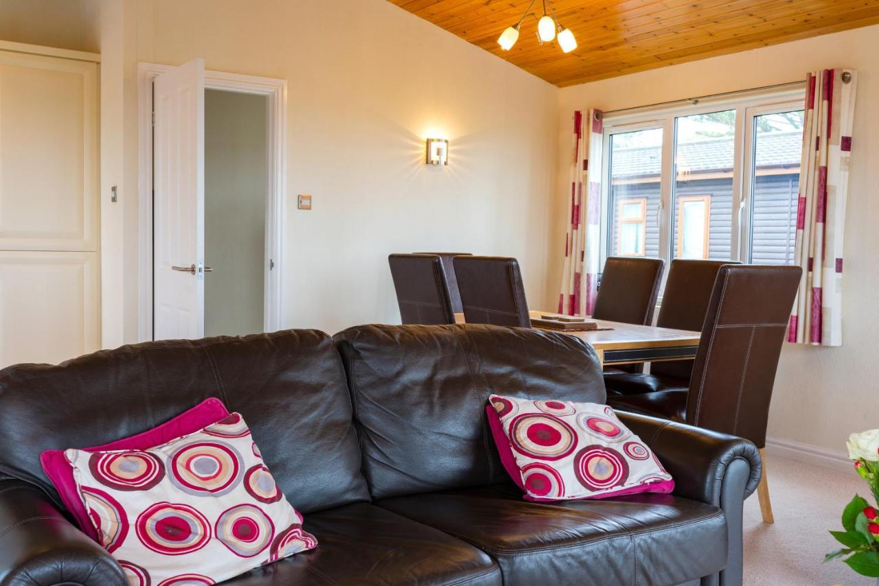 Finest Retreats - Whitsand Bay Lodge Torpoint Exterior photo